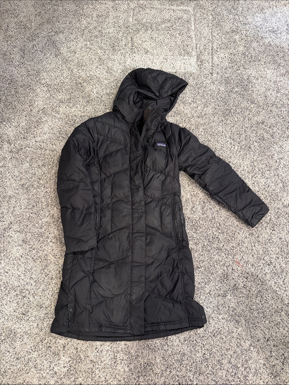 Patagonia Women's Black Long Hooded Puffer Coat